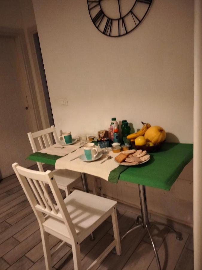 Apartament Casavacanzacentrale Privato Bolonia Zewnętrze zdjęcie