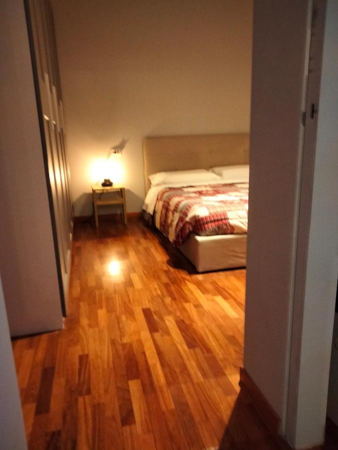 Apartament Casavacanzacentrale Privato Bolonia Zewnętrze zdjęcie