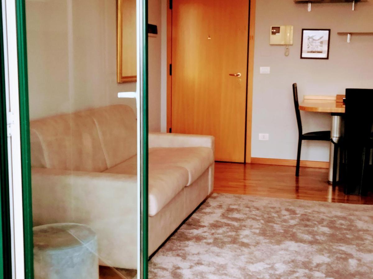 Apartament Casavacanzacentrale Privato Bolonia Zewnętrze zdjęcie