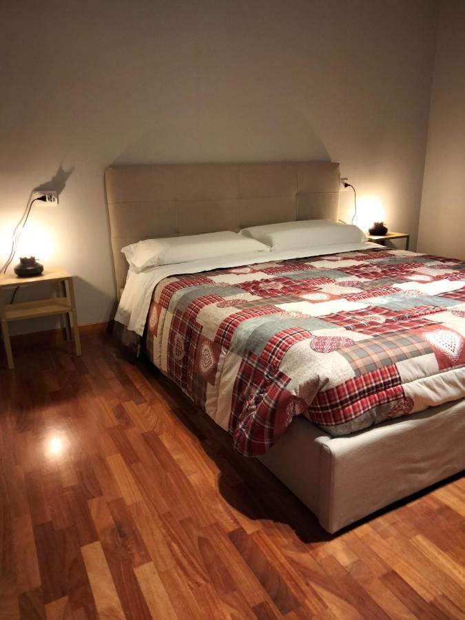 Apartament Casavacanzacentrale Privato Bolonia Zewnętrze zdjęcie